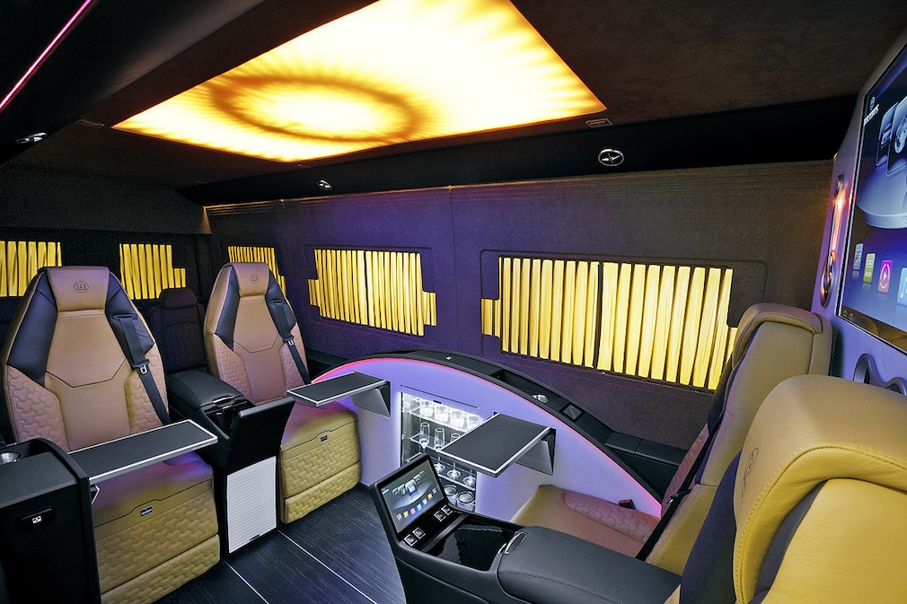 BRABUS Business Lounge auf Basis Mercedes Sprinter