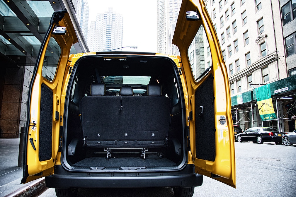 Nissan NV200