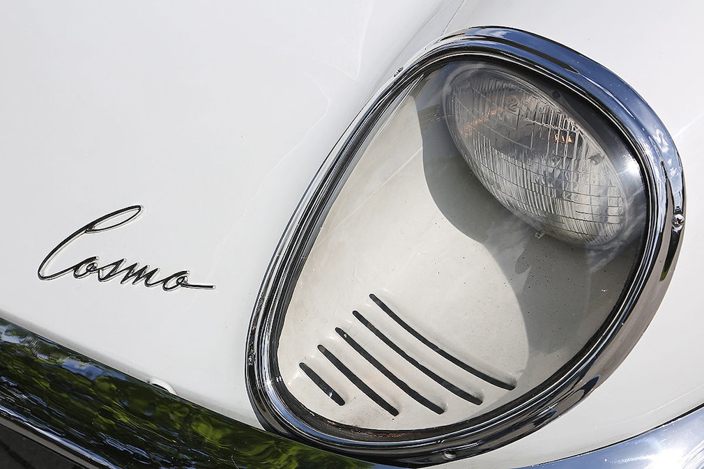 Mazda Cosmo Sport