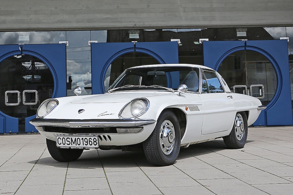 Mazda Cosmo Sport