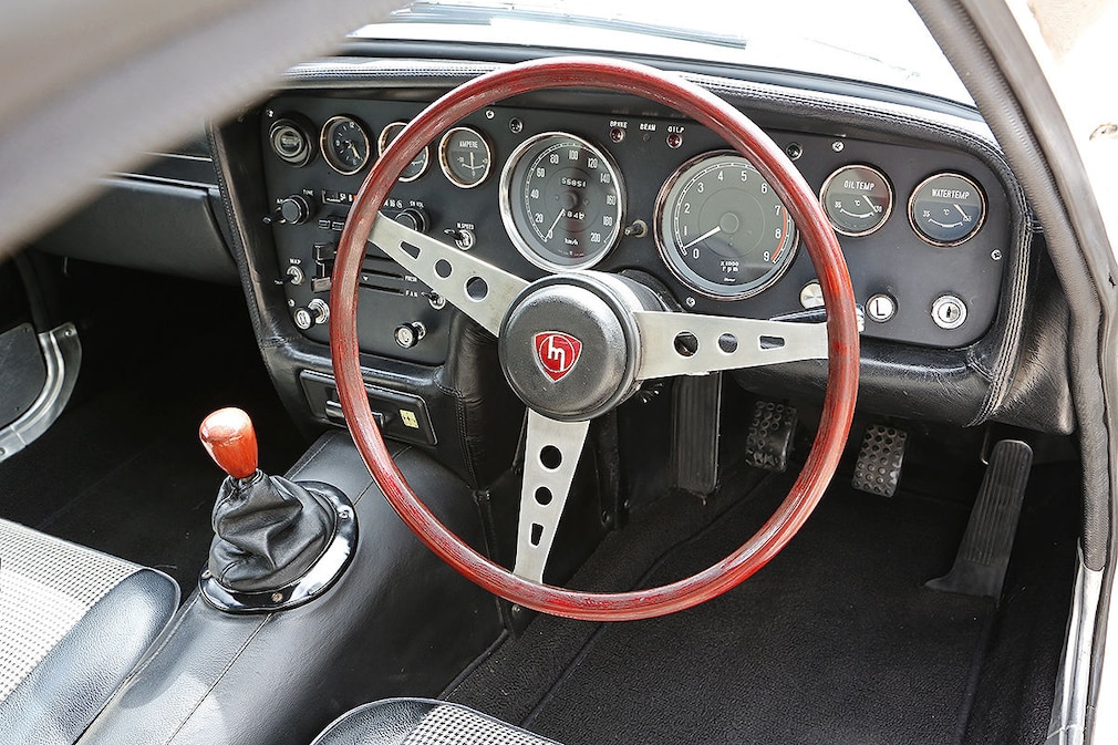 Mazda Cosmo Sport