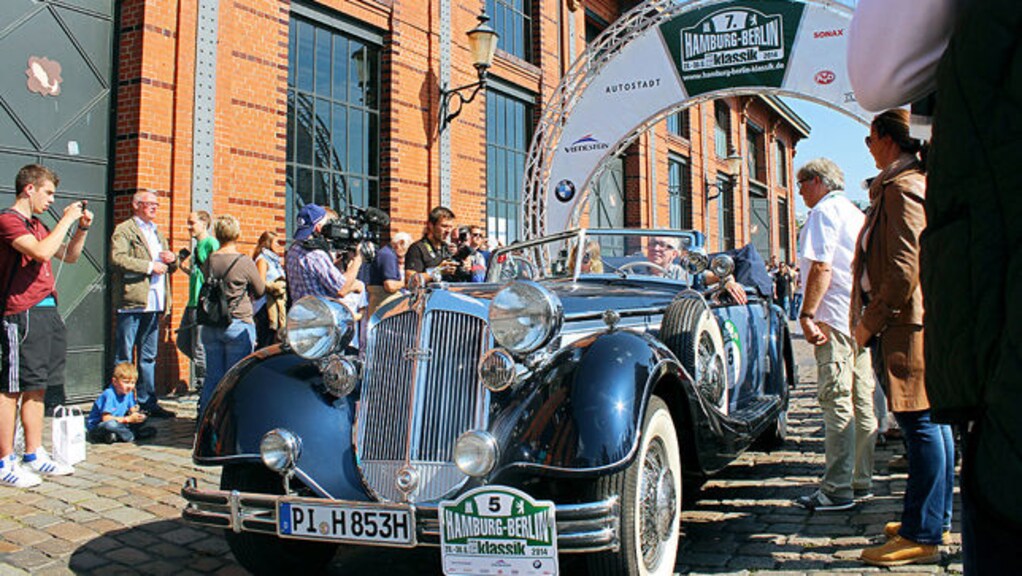 Oldtimer gehen an den Start