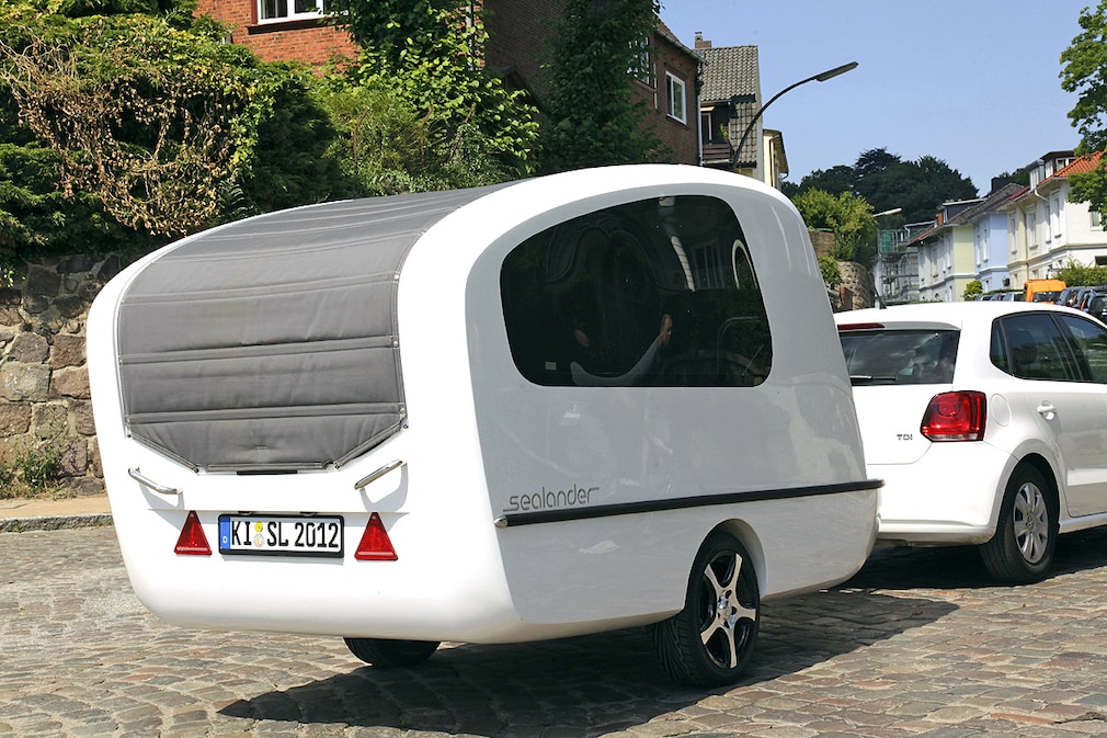 Sealander Schwimm-Wohnwagen