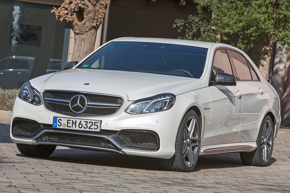 Mercedes E 63 AMG  S