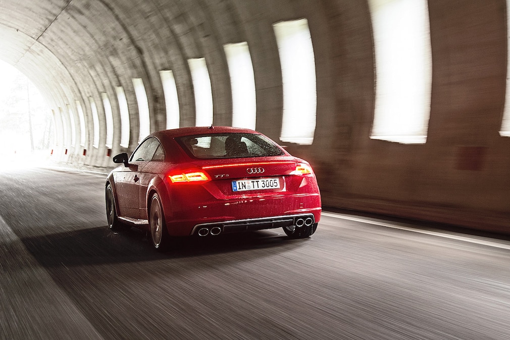 Audi TTS