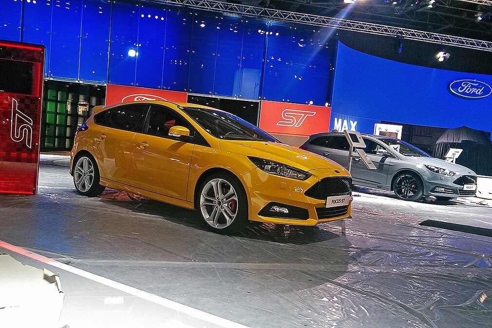 Pariser Autosalon Rundgang - Ford Focus ST FL