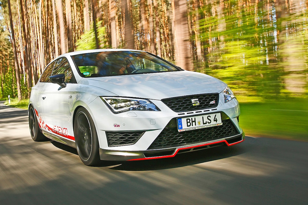 JE Design Leon SC Cupra 280 weiß Frontansicht