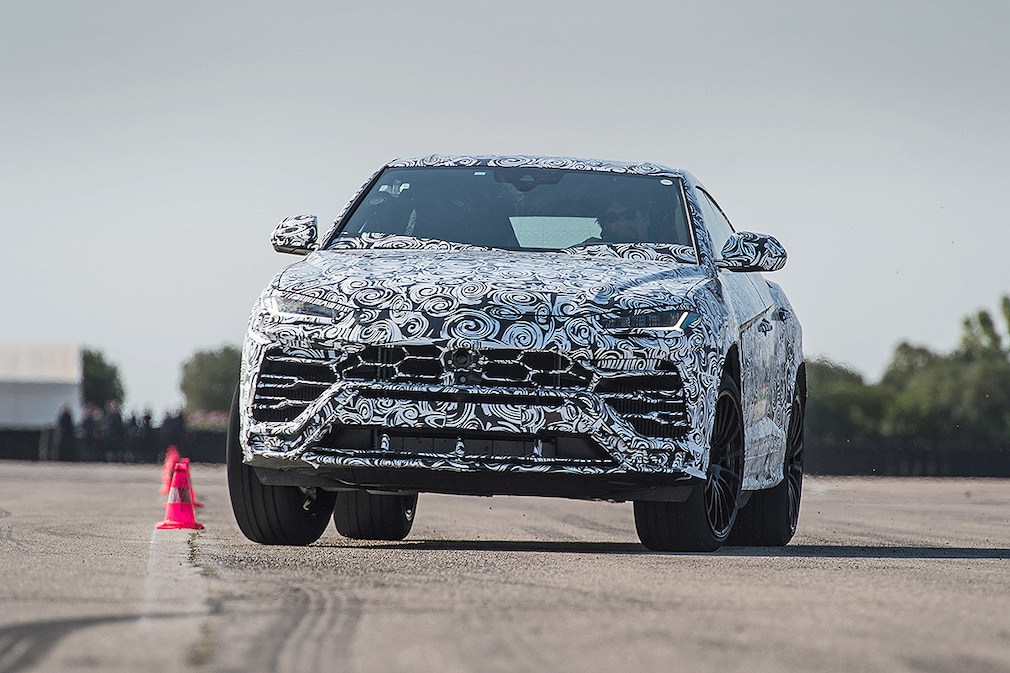 Lamborghini Urus Prototypenfahrt !!! SPERRFRIST 22. November 2017 00:01 Uhr !!!