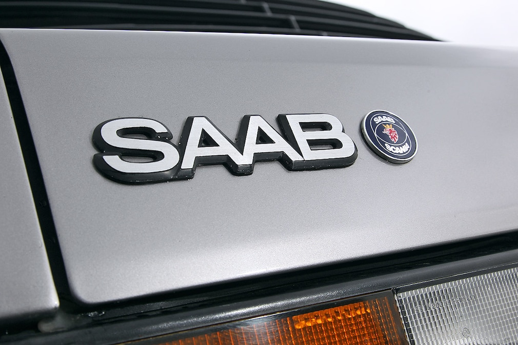 Saab 90