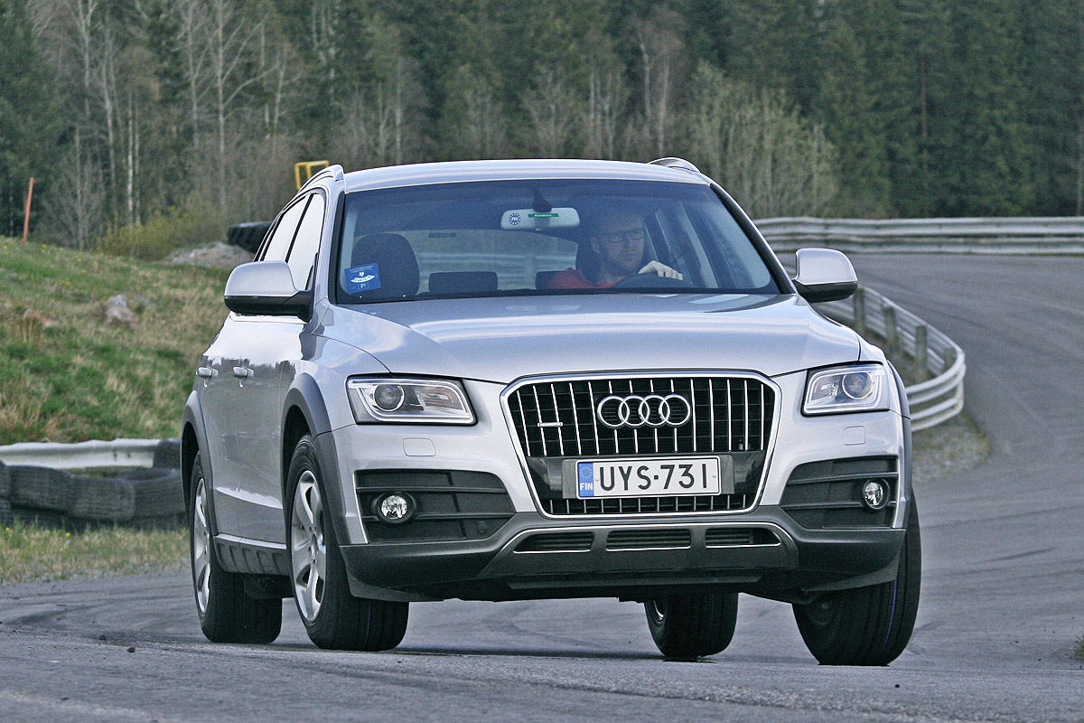Winterreifen-Test, Audi Q5, Handling-Test