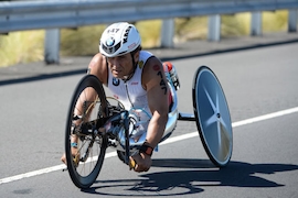 Zanardi meistert Ironman auf Hawaii