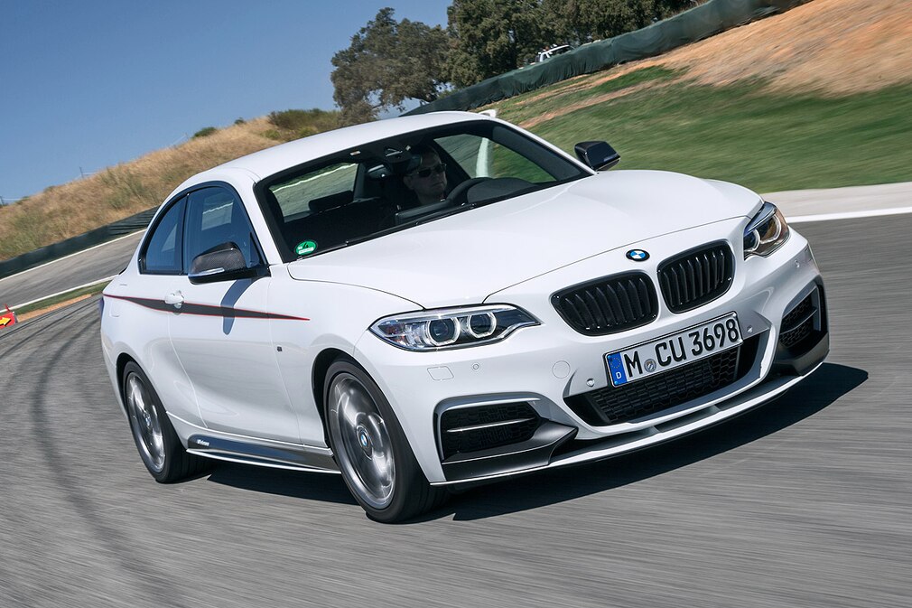 BMW M235i