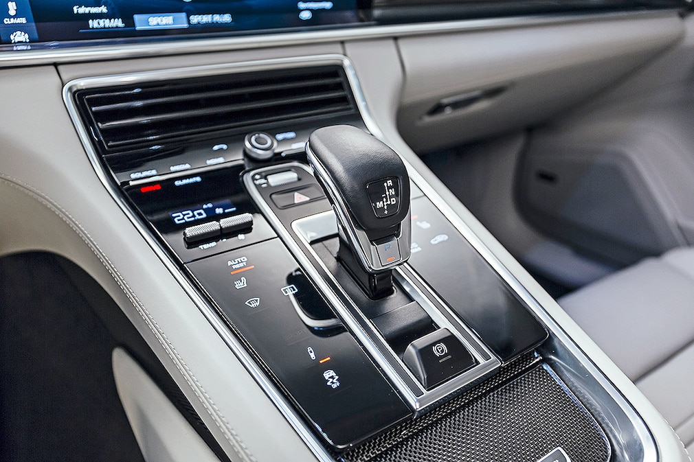 Porsche Panamera Turbo !!! SPERRFRIST 28. Juni 2016 21:00 Uhr !!!