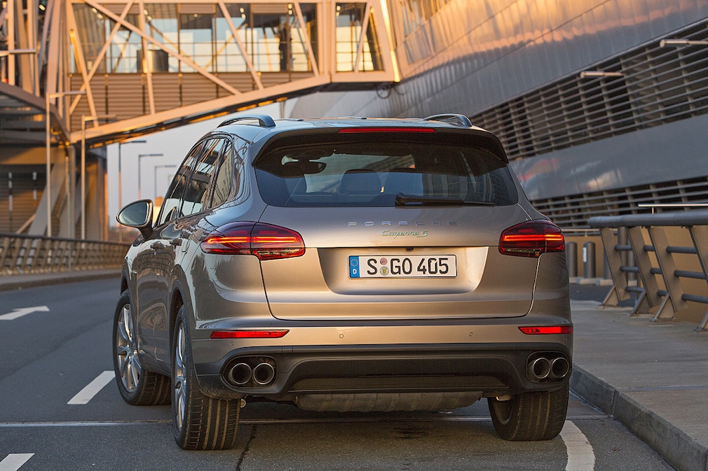 Porsche Cayenne S E-Hybrid