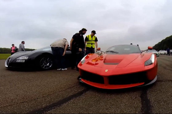Ferrari LaFerrari vs. Bugatti Veyron