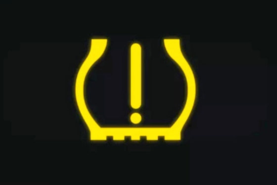 Cockpitlampe: Autosymbol mit Schraubenschlüssel drin - was heißt