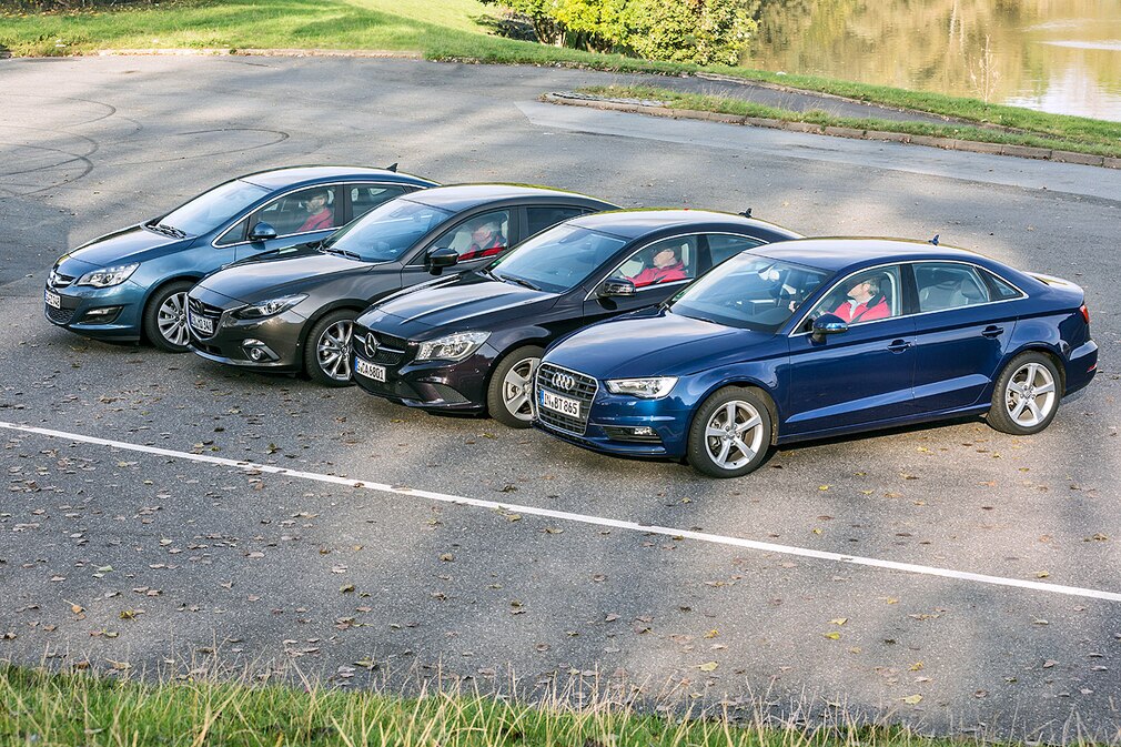 Opel Astra Mazda 3 Mercedes CLA Audi A3 Opel Astra Mazda 3 Mercedes CLA Audi A3
