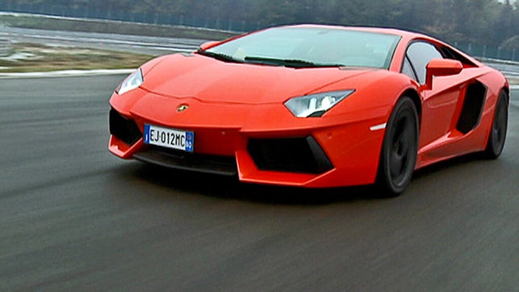 F12 vs. Aventador Part 2/2