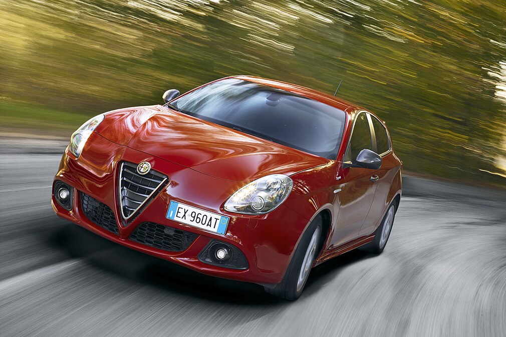 Alfa Romeo Giulietta Sprint (2014): Fahrbericht - AUTO BILD, image size:1010x673