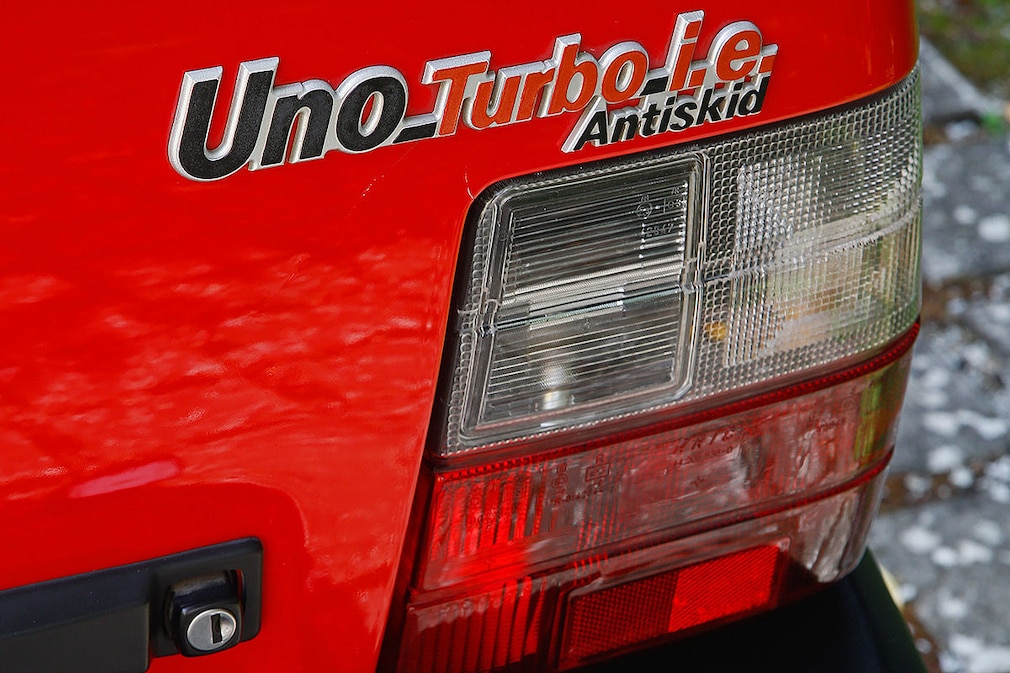 Fiat Uno Turbo i.e. Fiat Uno Turbo i.e.