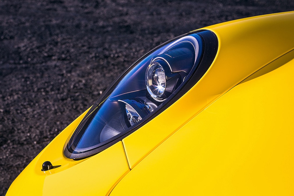 Porsche 911 Carrera GTS