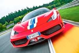 Ferrari 458 Speciale rot Frontansicht