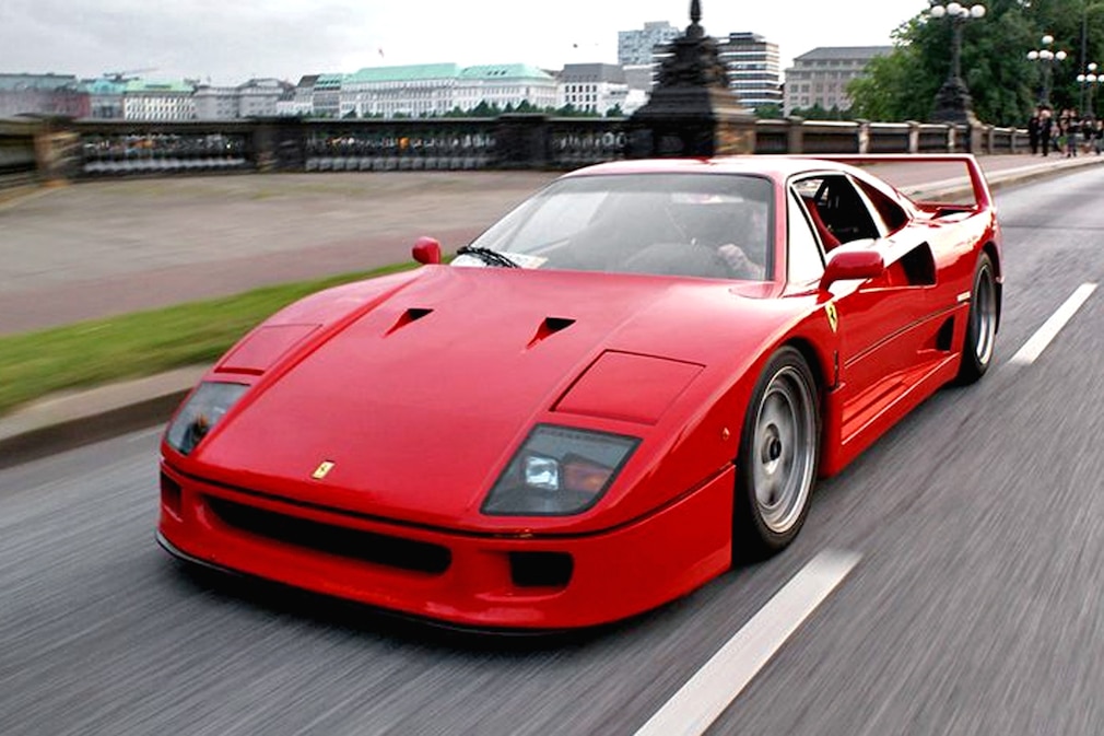 Ferrari F40 1989