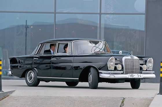 Kaisens Mercedes 220 S für Bremer Museum
