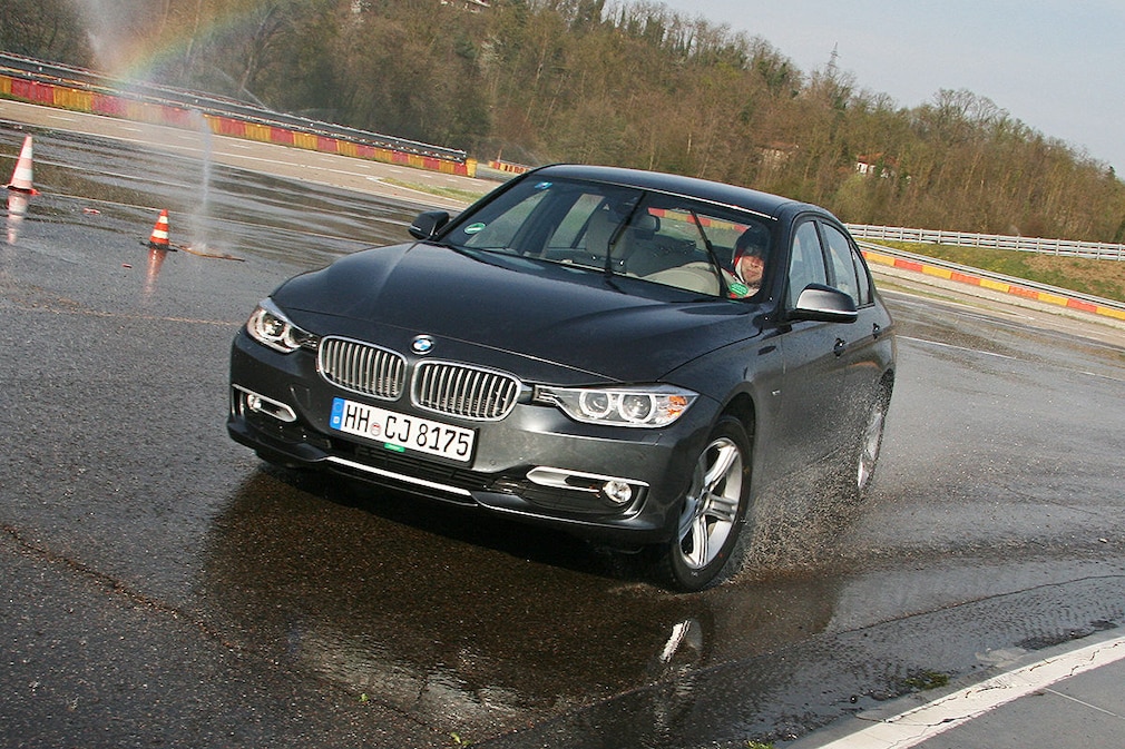 BMW 3er, Winterreifen-Test: Handling bei Nässe
