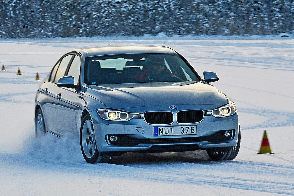 BMW 3er, Winterreifen-Test: Slalom