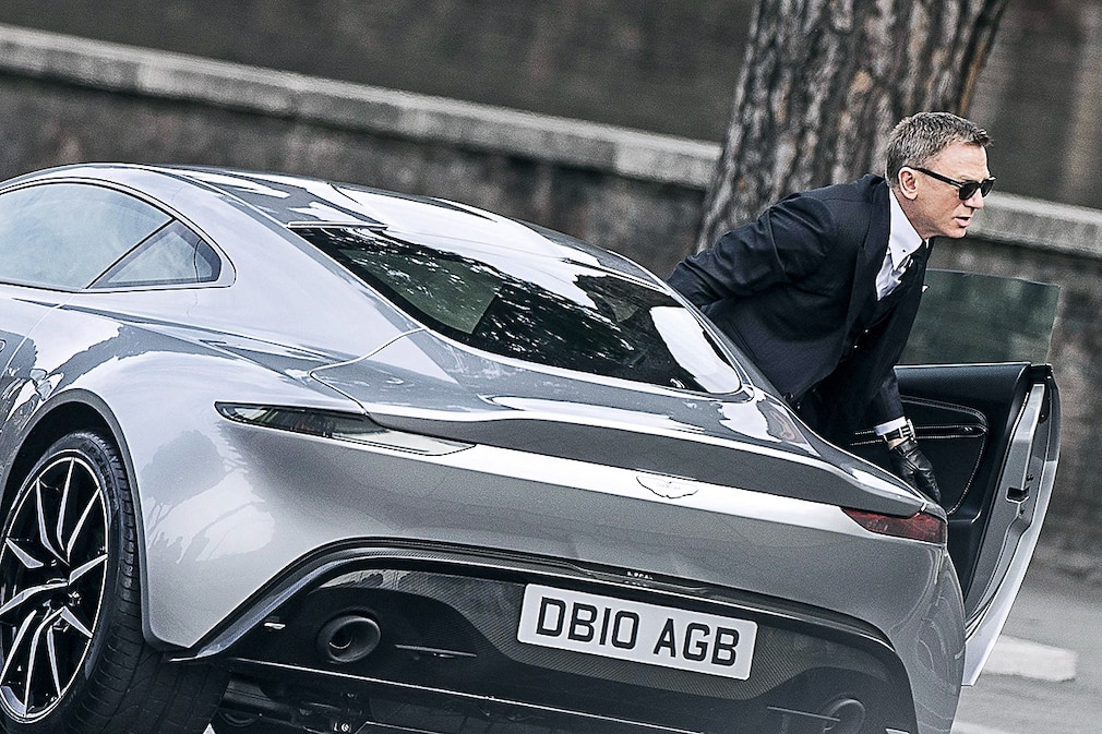 British actor Daniel Craig leaves the Aston Martin DB 10 car during the shooting of the 24th James Bond movie Spectre in Rome