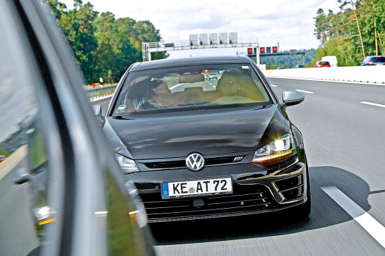 Abt VW Golf R schwarz Frontansicht