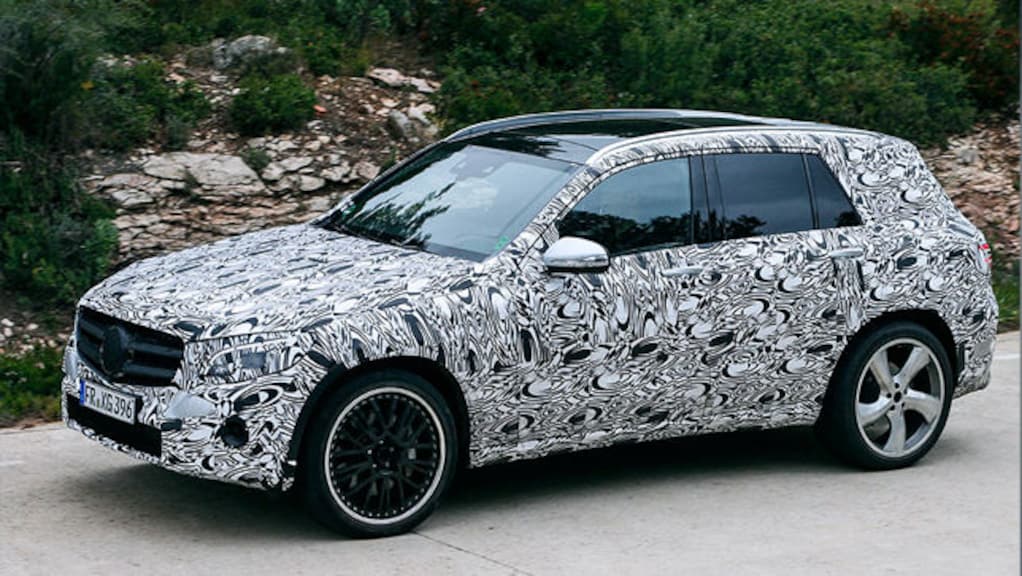 Der neue GLC im Tarnkleid