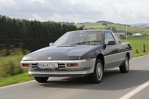 Subaru XT