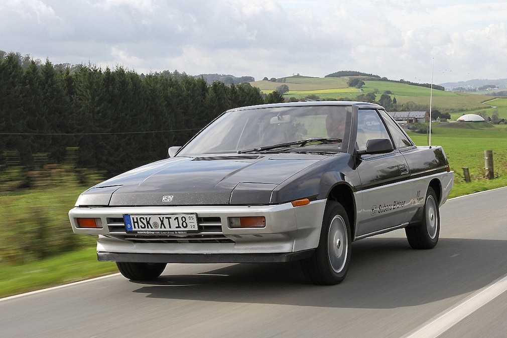 Subaru XT