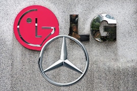 Mercedes LG-Montage
