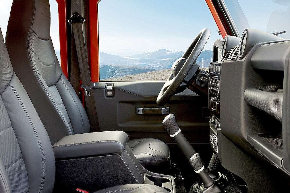 Land Rover Final Edition Adventure