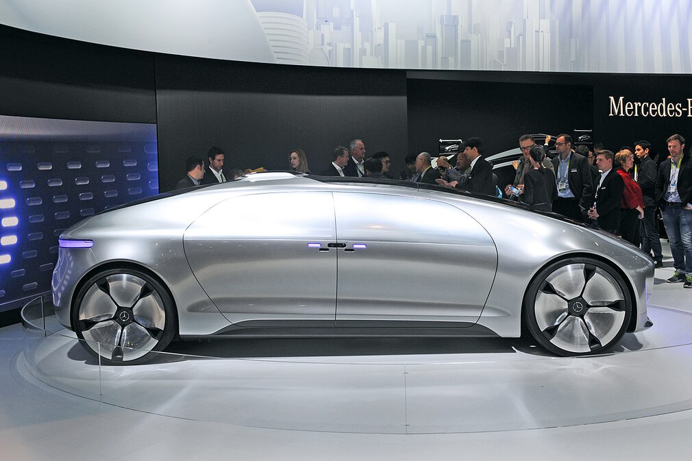 Mercedes F 015