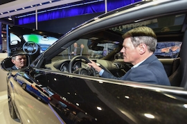 Autozulieferer Delphi auf der CES 2015