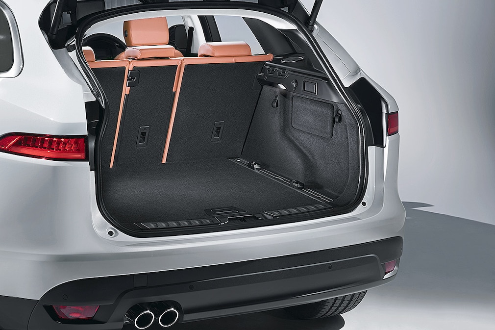 Jaguar F-Pace !!! SPERRFRIST 14.09.2015 20:15 Uhr !!!