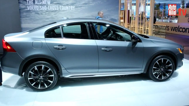 S60 Cross Country - Limousine auf Stelzen