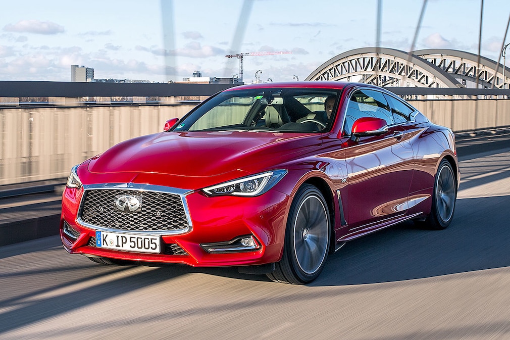 Infiniti Q60