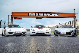 Koenigsegg Agera R McLaren P1 Porsche 918 Spyder