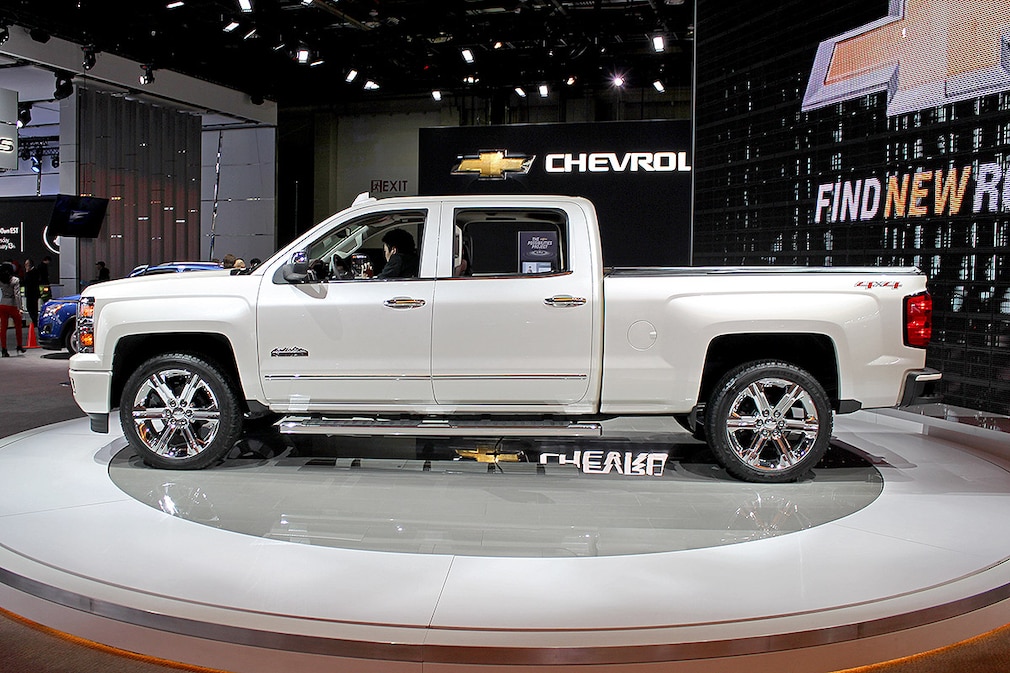 NAIAS Pick-ups - Chevrolet Silverado High Country