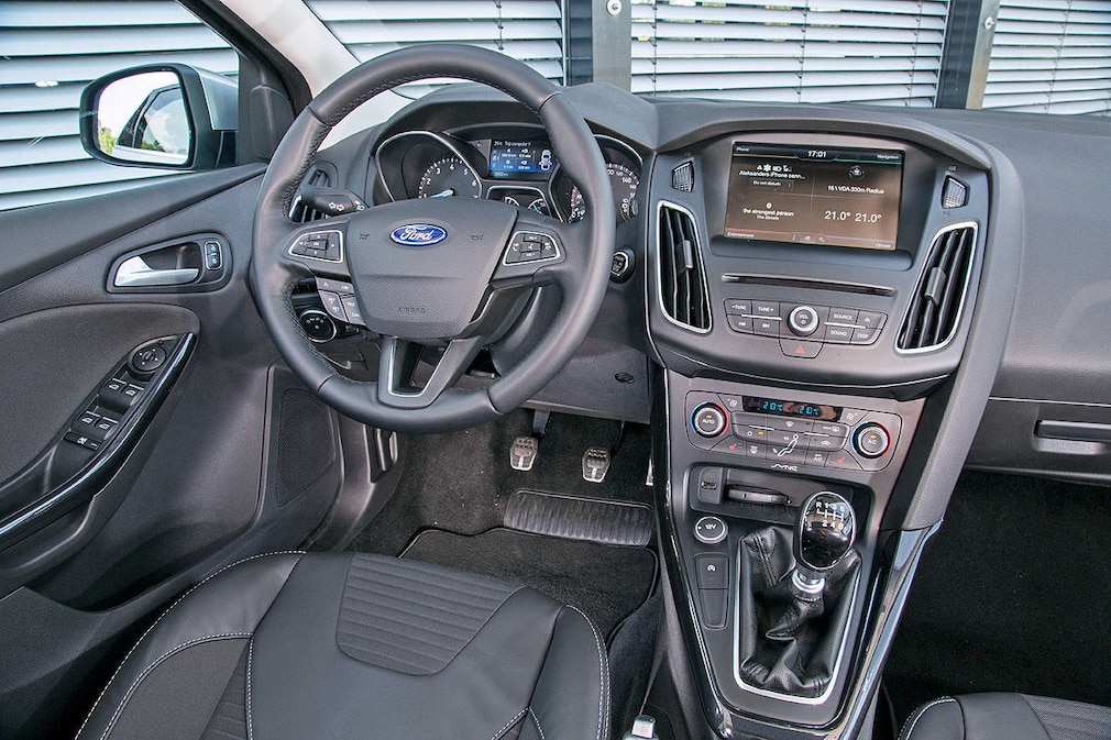 Ford Focus Facelift 2014, Cockpit