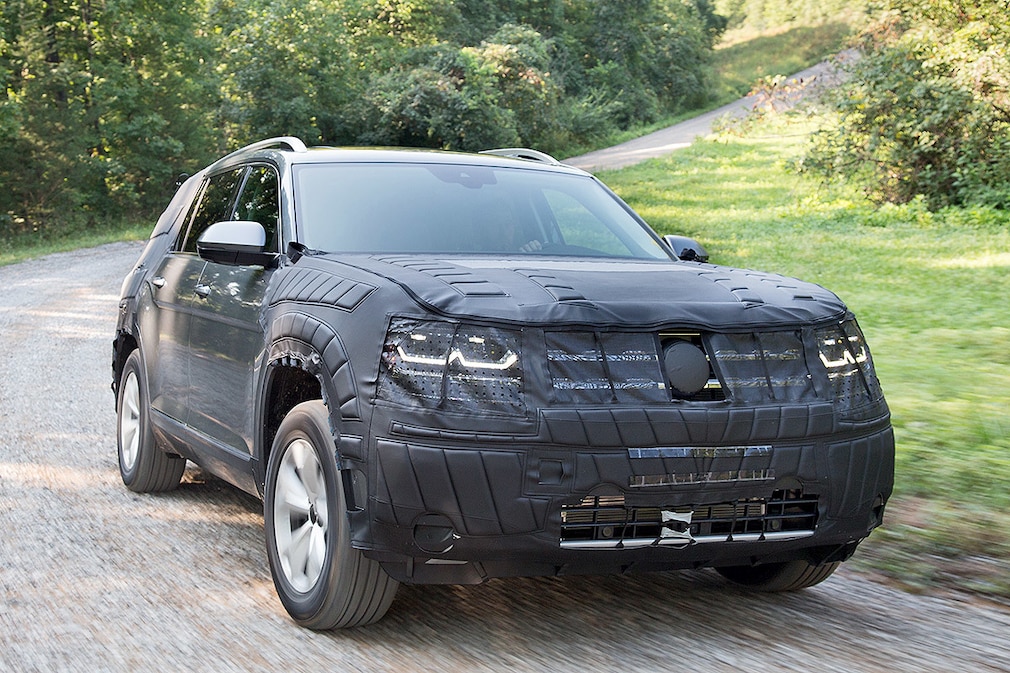 VW Cross Coupé GTE