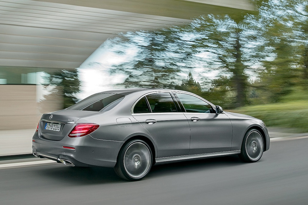 Mercedes E-Klasse SPERRFRIST !!!11. JANUAR 2016 02 UHR MEZ!!!