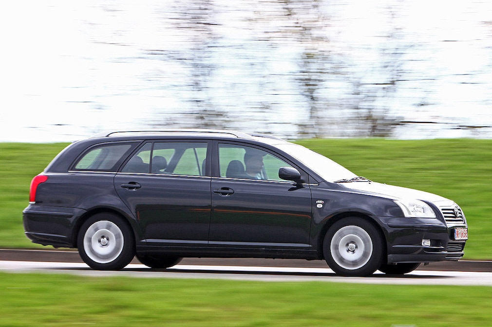 Kombis: Toyota Avensis Combi Kombis: Toyota Avensis Combi