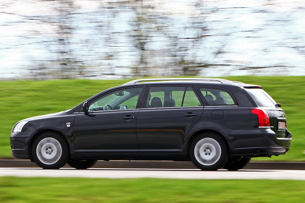Kombis: Toyota Avensis Combi Kombis: Toyota Avensis Combi