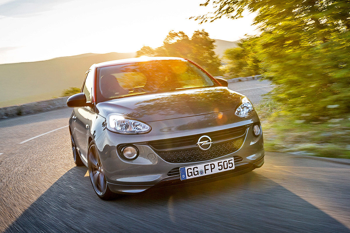 Opel Adam 2015